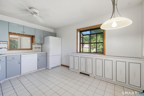 137 Foxboro Drive Newington CT 06111