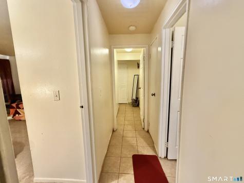 157 Bull Hill Lane West Haven CT 06516