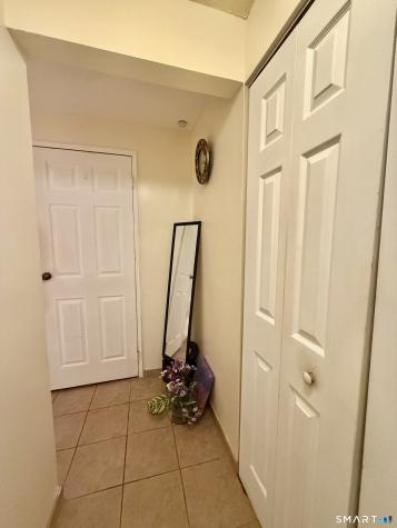 157 Bull Hill Lane West Haven CT 06516