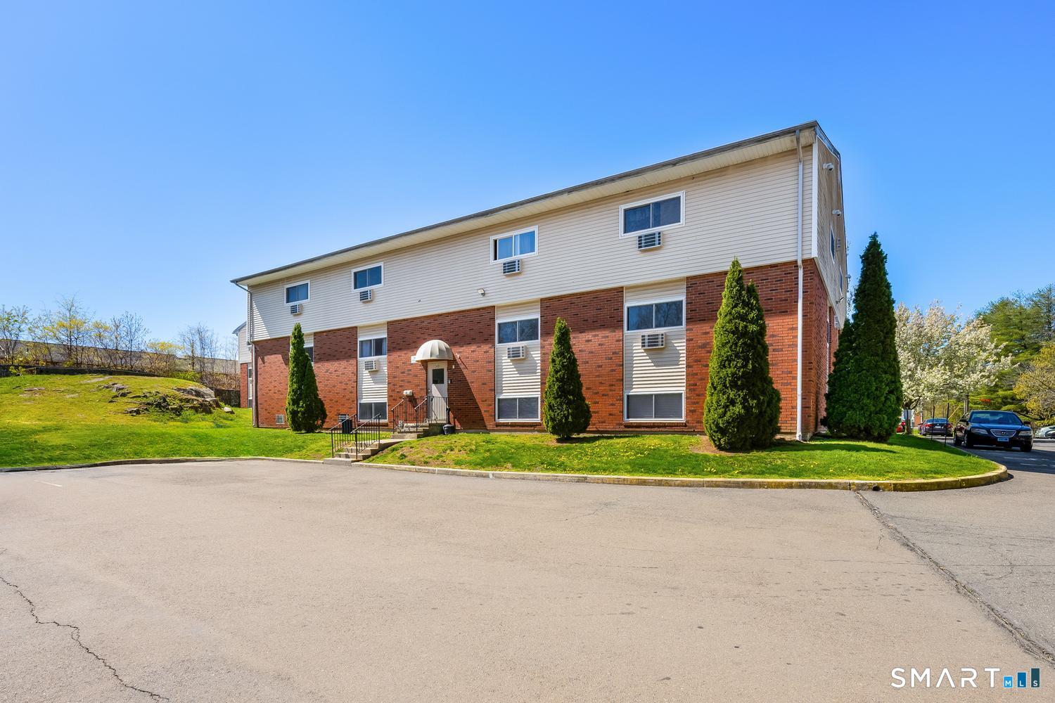 49 Glade Street West Haven CT 06516