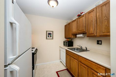 49 Glade Street West Haven CT 06516
