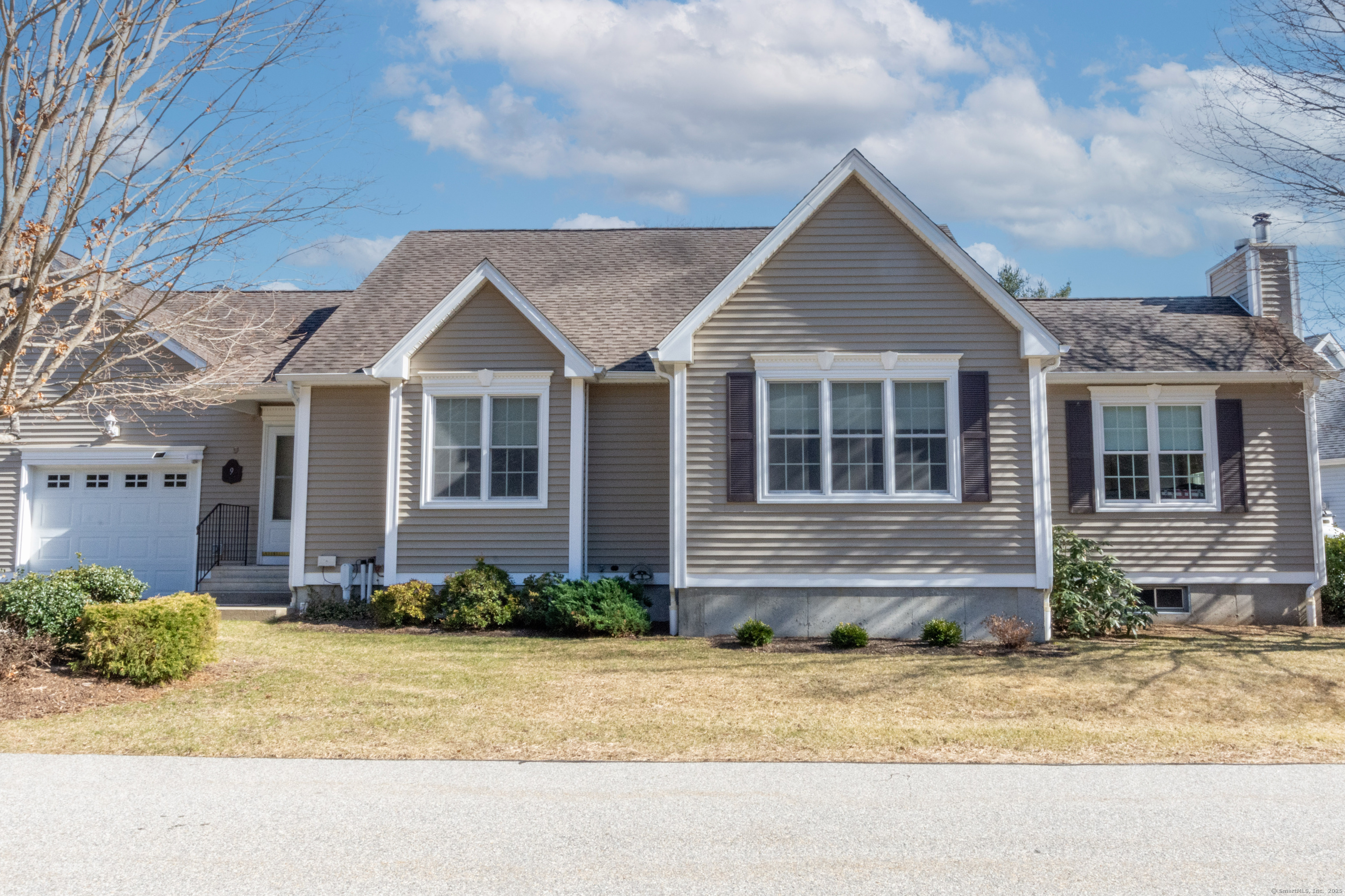 9 Mountain View Killingly CT 06239