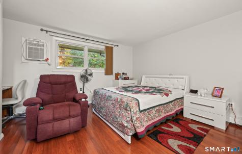 263 Williamstown Court Newington CT 06111