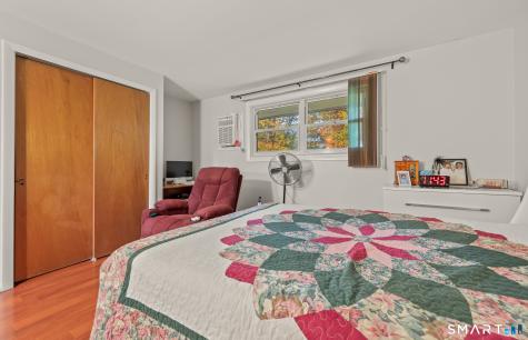 263 Williamstown Court Newington CT 06111