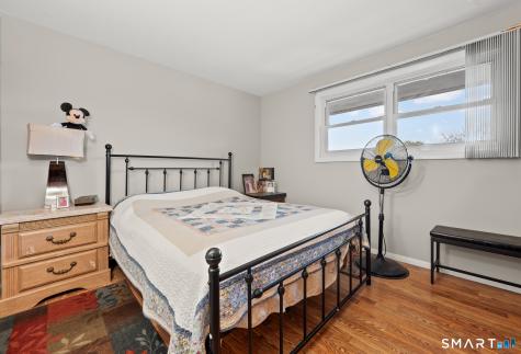 263 Williamstown Court Newington CT 06111