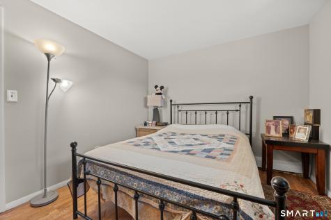 263 Williamstown Court Newington CT 06111