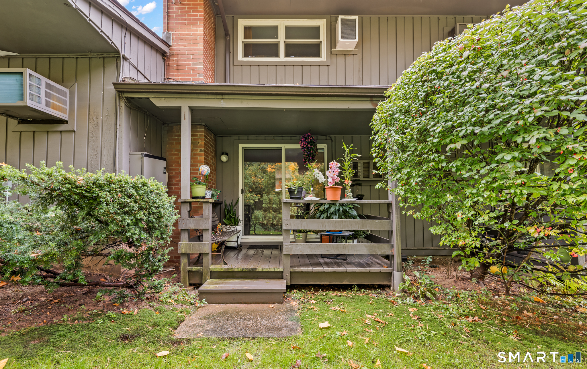 263 Williamstown Court Newington CT 06111