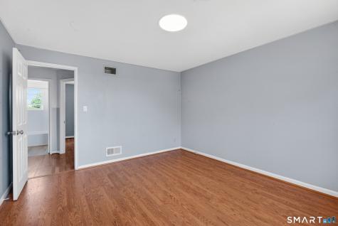 364 Main Street East Haven CT 06512