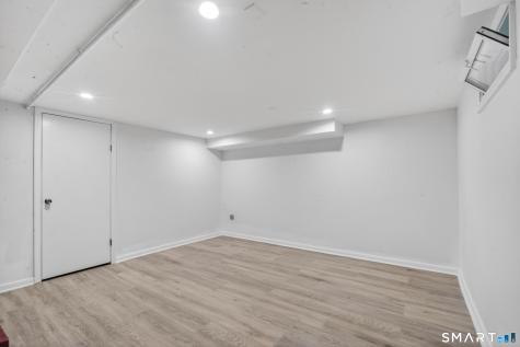 364 Main Street East Haven CT 06512