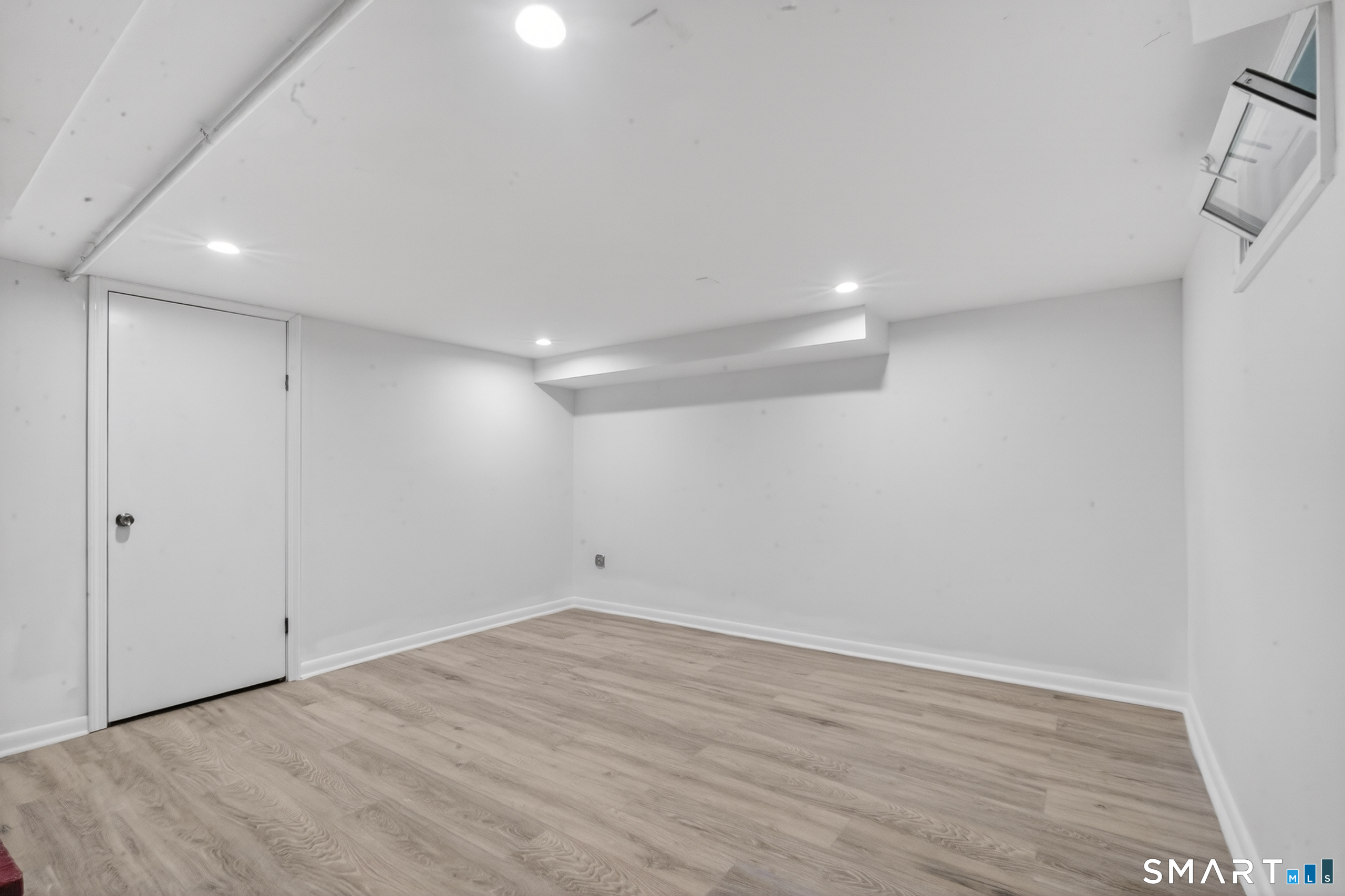 364 Main Street East Haven CT 06512