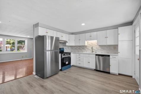 364 Main Street East Haven CT 06512
