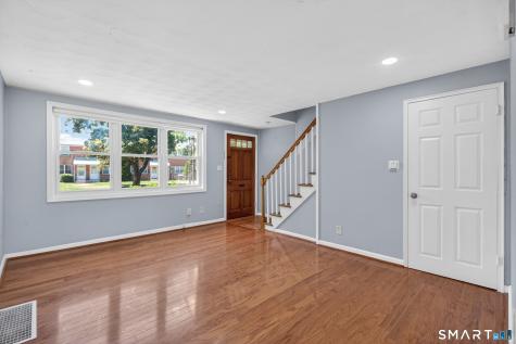 364 Main Street East Haven CT 06512