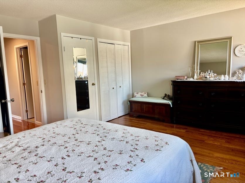 27 Crows Nest Lane Danbury CT 06810