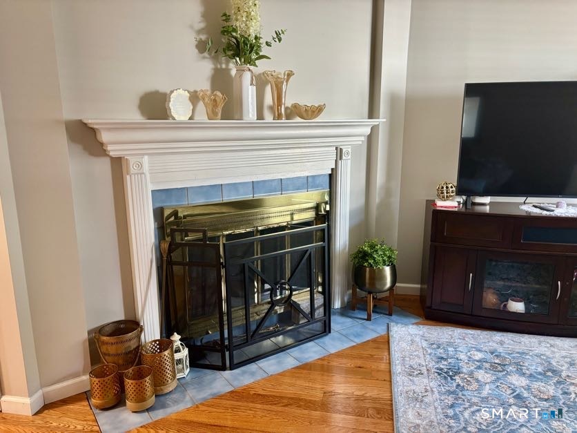 27 Crows Nest Lane Danbury CT 06810