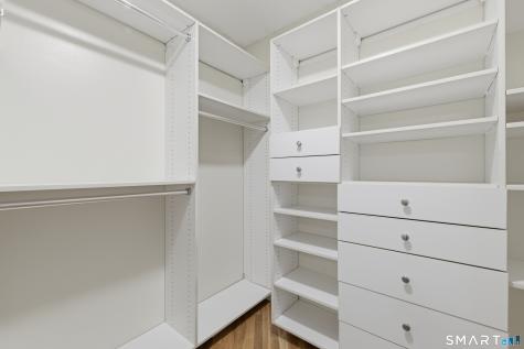 281 Gardner Avenue New London CT 06320