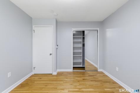 281 Gardner Avenue New London CT 06320