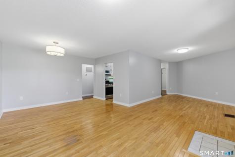 281 Gardner Avenue New London CT 06320