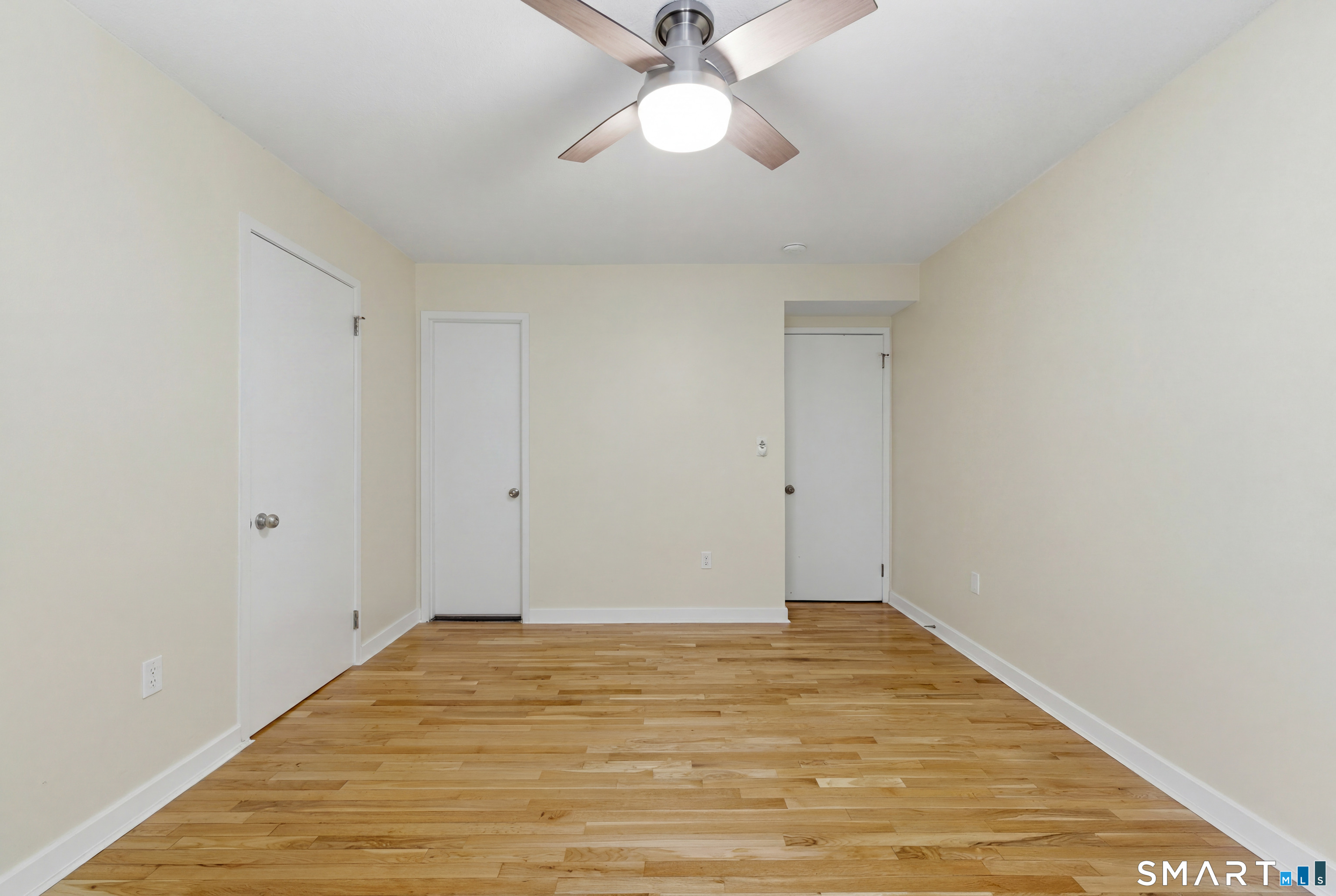 281 Gardner Avenue New London CT 06320
