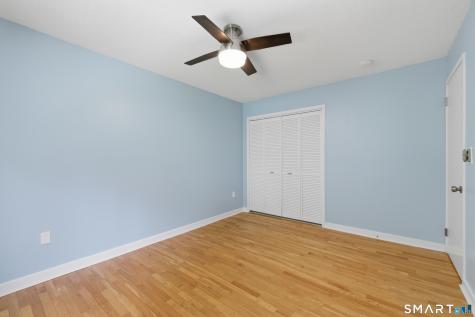 281 Gardner Avenue New London CT 06320