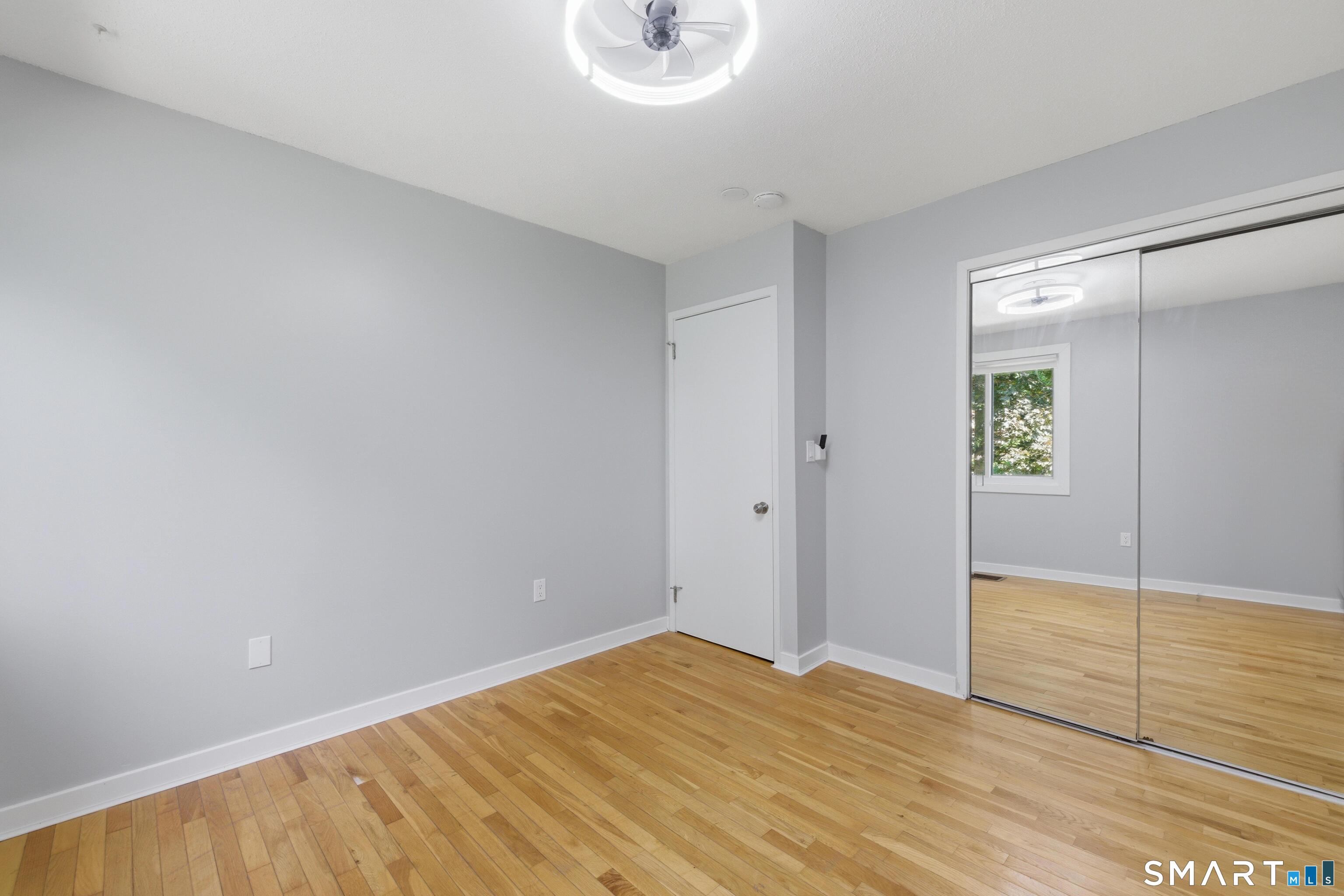 281 Gardner Avenue New London CT 06320