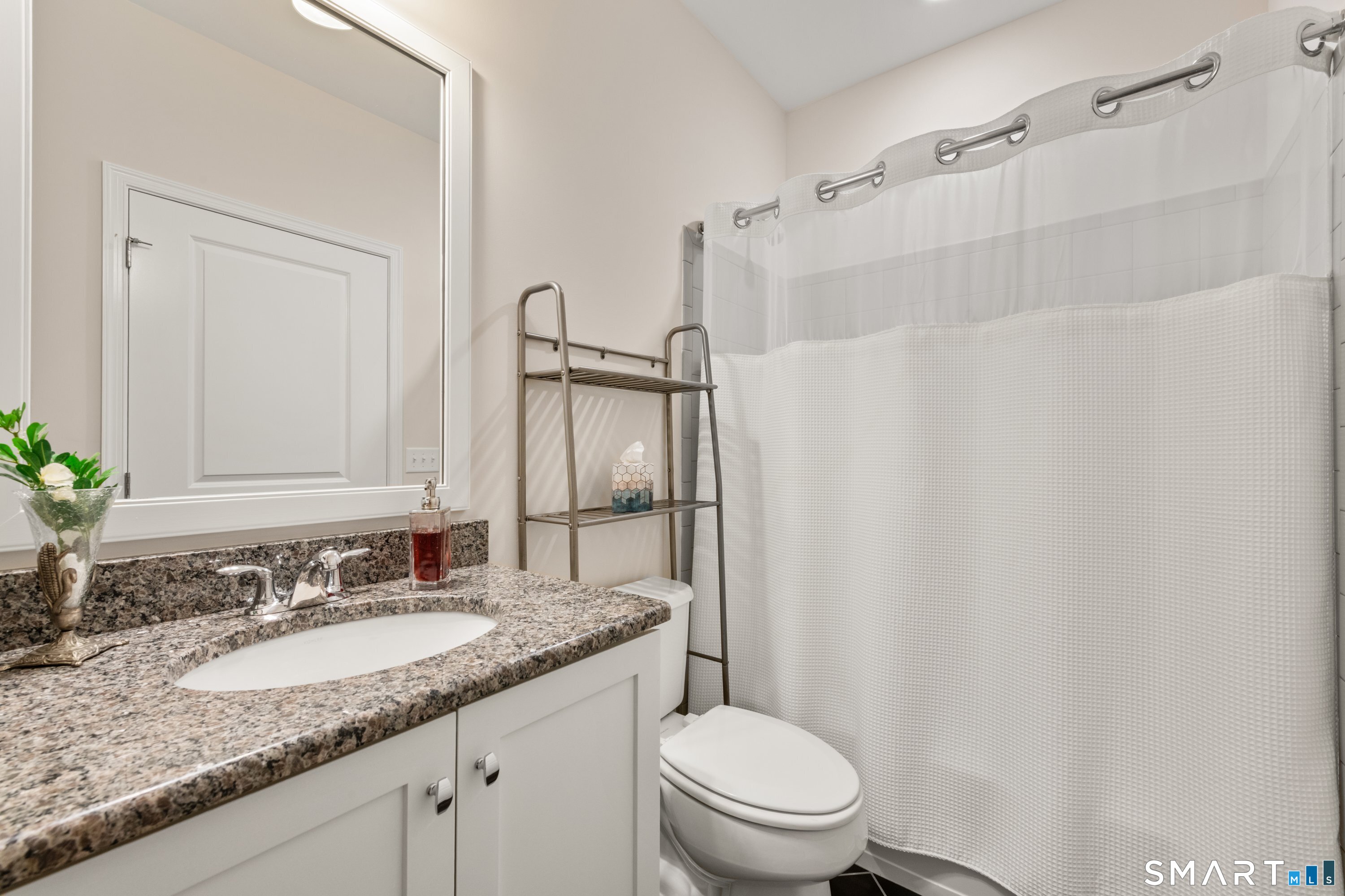 714 Center Meadow Lane Danbury CT 06810