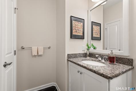 714 Center Meadow Lane Danbury CT 06810