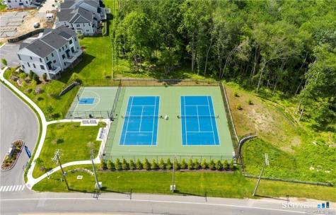 714 Center Meadow Lane Danbury CT 06810