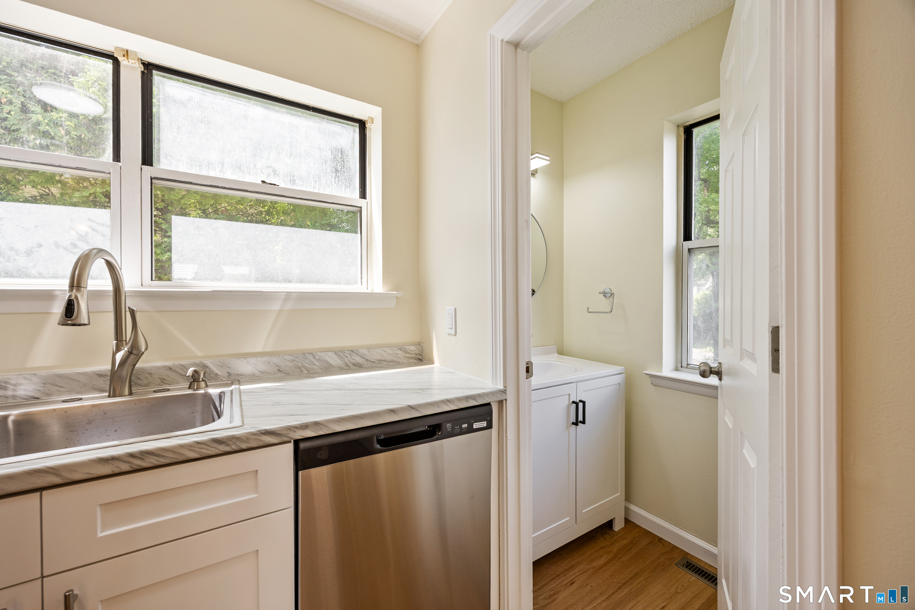 11 Mcclintock Street New Britain CT 06053