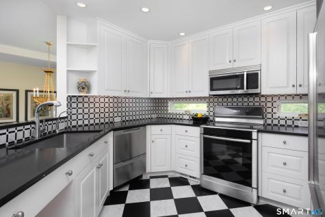 5 Great Elm Road Sharon CT 06069