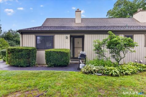 393 Ottawa Lane Stratford CT 06614