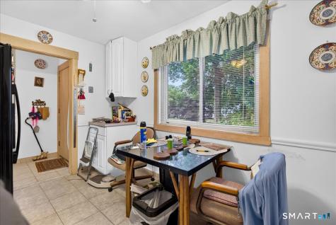 393 Ottawa Lane Stratford CT 06614