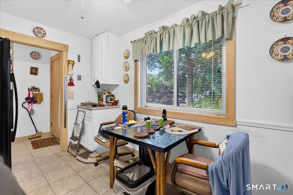 393 Ottawa Lane Stratford CT 06614