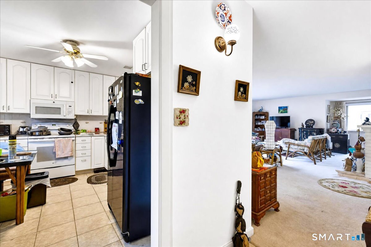 393 Ottawa Lane Stratford CT 06614