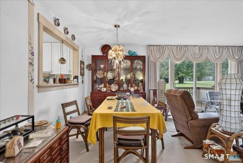 393 Ottawa Lane Stratford CT 06614