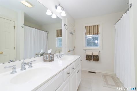 5 West Sussex Place Madison CT 06443