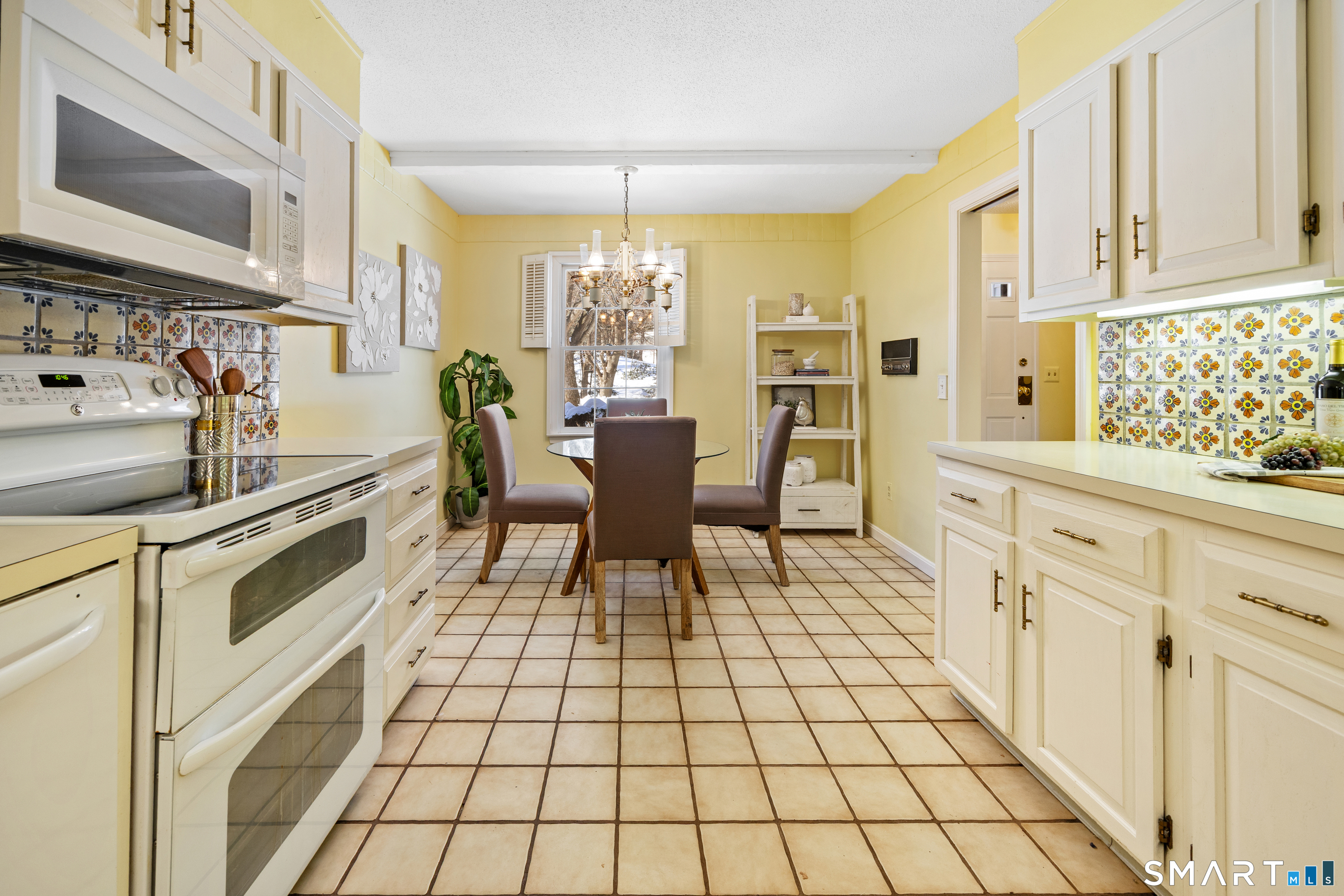 580 Mountain Road West Hartford CT 06117