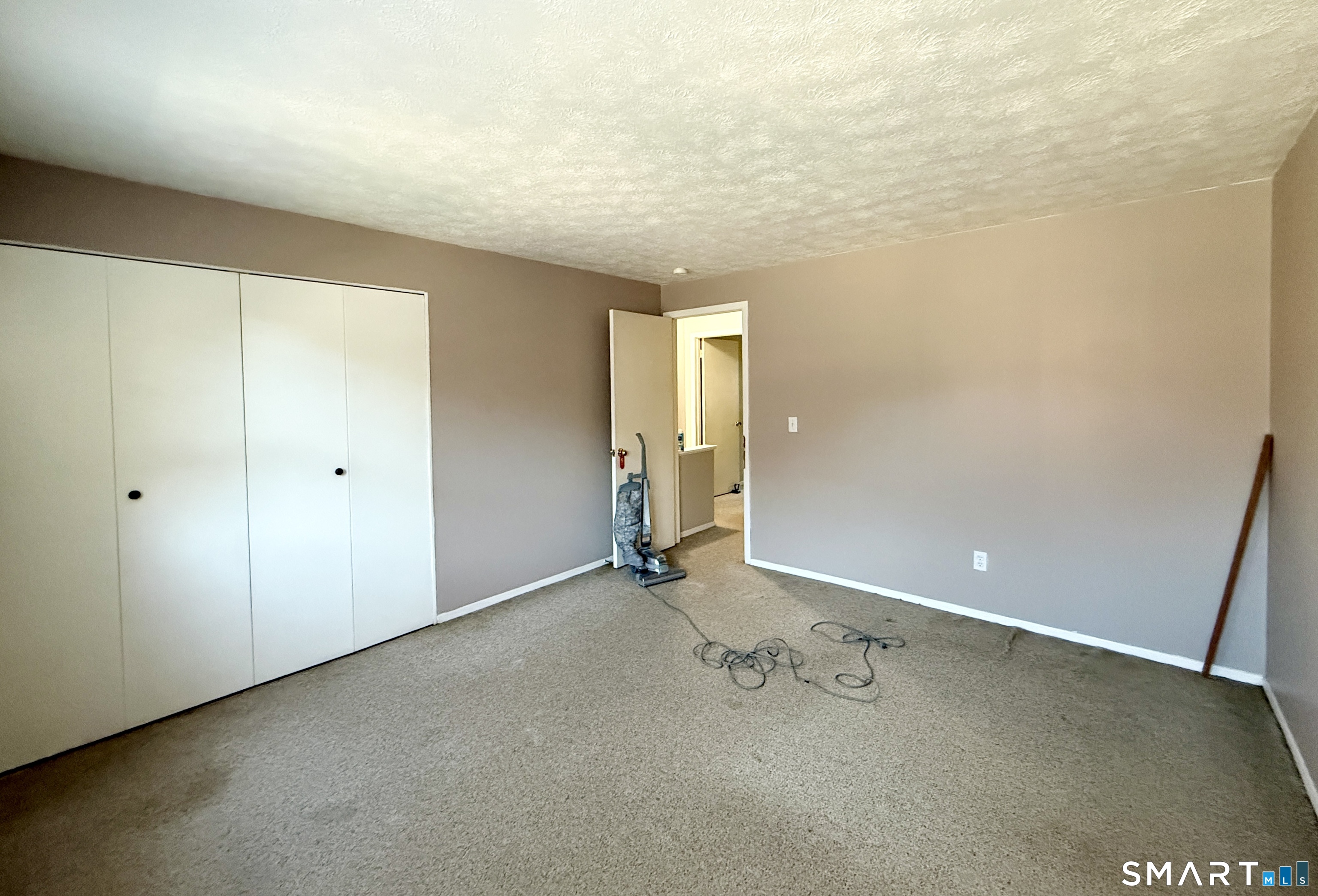 152 Towne House Road Hamden CT 06514