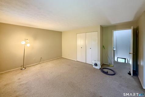 152 Towne House Road Hamden CT 06514