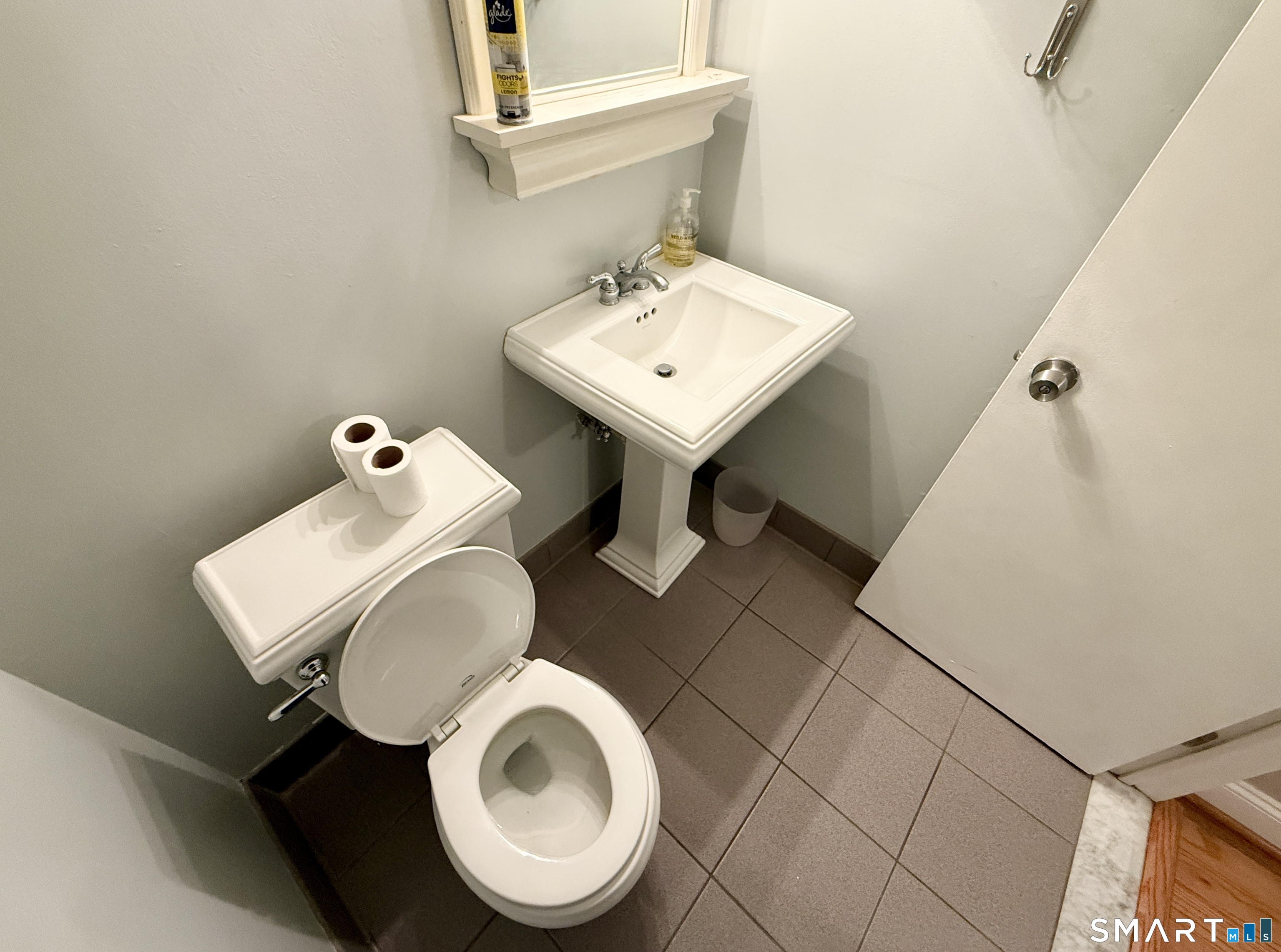 152 Towne House Road Hamden CT 06514