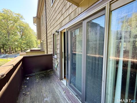 152 Towne House Road Hamden CT 06514