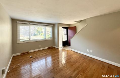 152 Towne House Road Hamden CT 06514