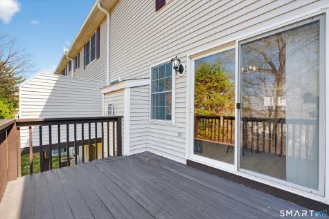 1502 Pinnacle Way Danbury CT 06811