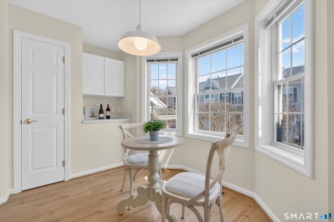 1502 Pinnacle Way Danbury CT 06811