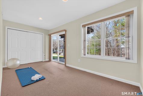1502 Pinnacle Way Danbury CT 06811