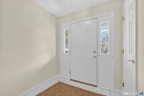 1502 Pinnacle Way Danbury CT 06811