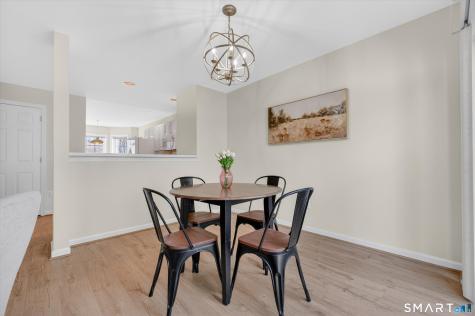 1502 Pinnacle Way Danbury CT 06811