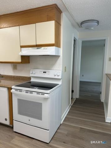 949 Pleasant Valley Road South Windsor CT 06074