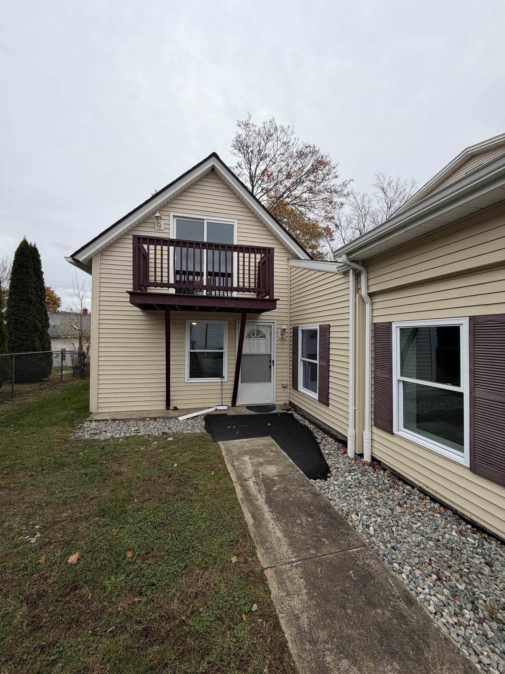 34 Pleasant Street Plainfield CT 06374