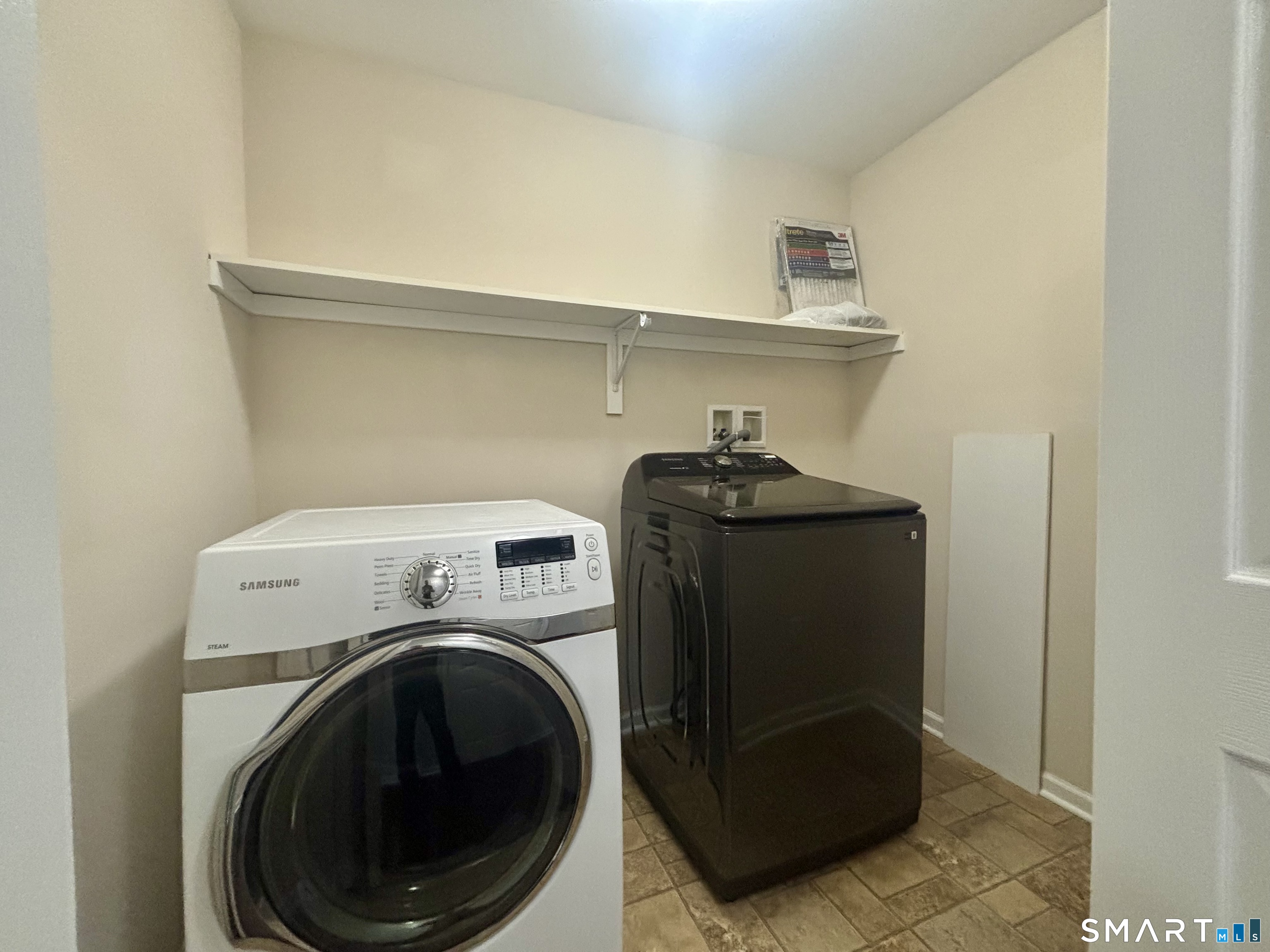130 Meridian Street Groton CT 06340