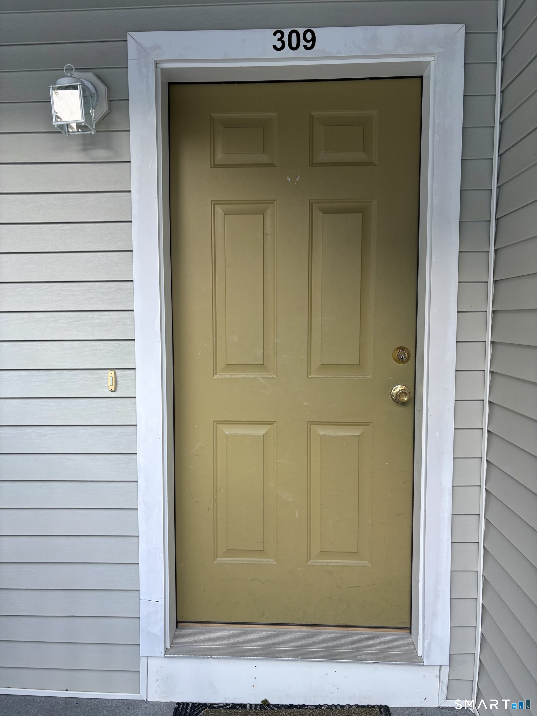 130 Meridian Street Groton CT 06340